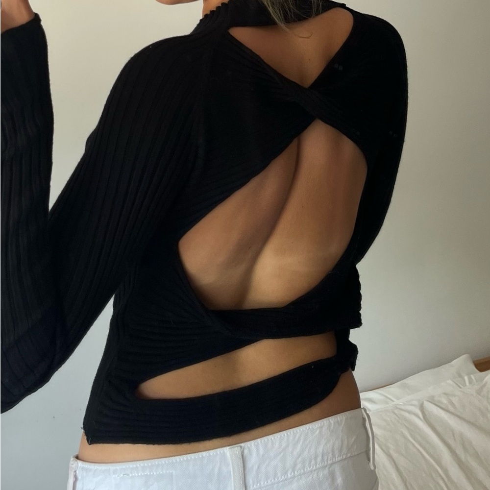 Chic Black Cut-Out Women’s Top